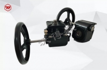 Handwheel operating mechanism